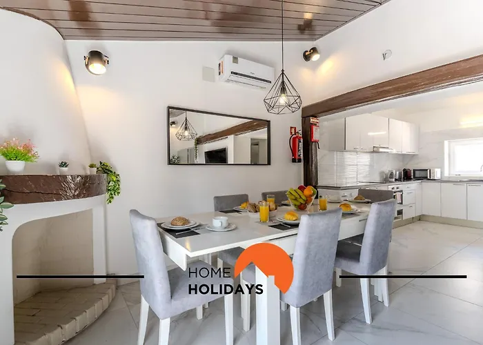 #265 Charming Pool & Relax